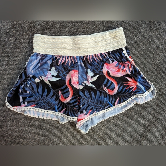 Udear Blue & Pink Flamingo Crochet-Trim Shorts Size S NWOT - Picture 2 of 4